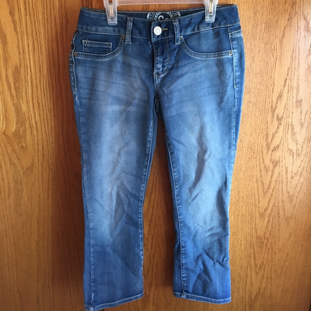 Cropped Juniors Jeans